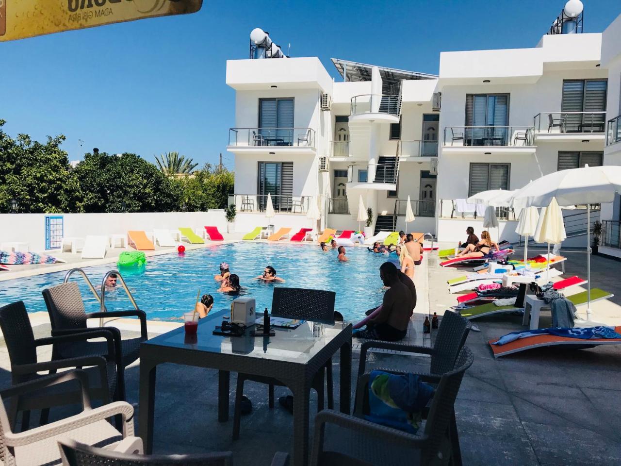 Metin Houses Kyrenia  Luaran gambar